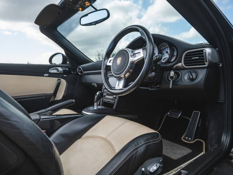 Bild 27/50 von Porsche 911 Turbo S (2011)