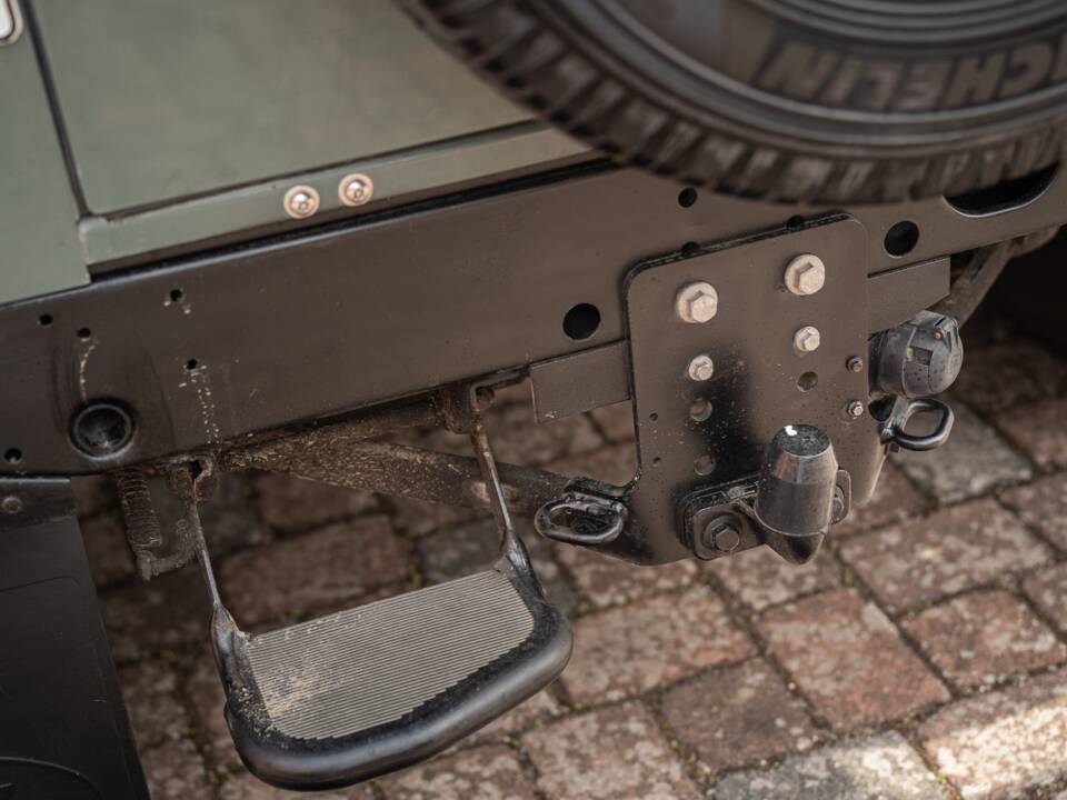 Image 14/42 of Land Rover Defender 90 (2015)