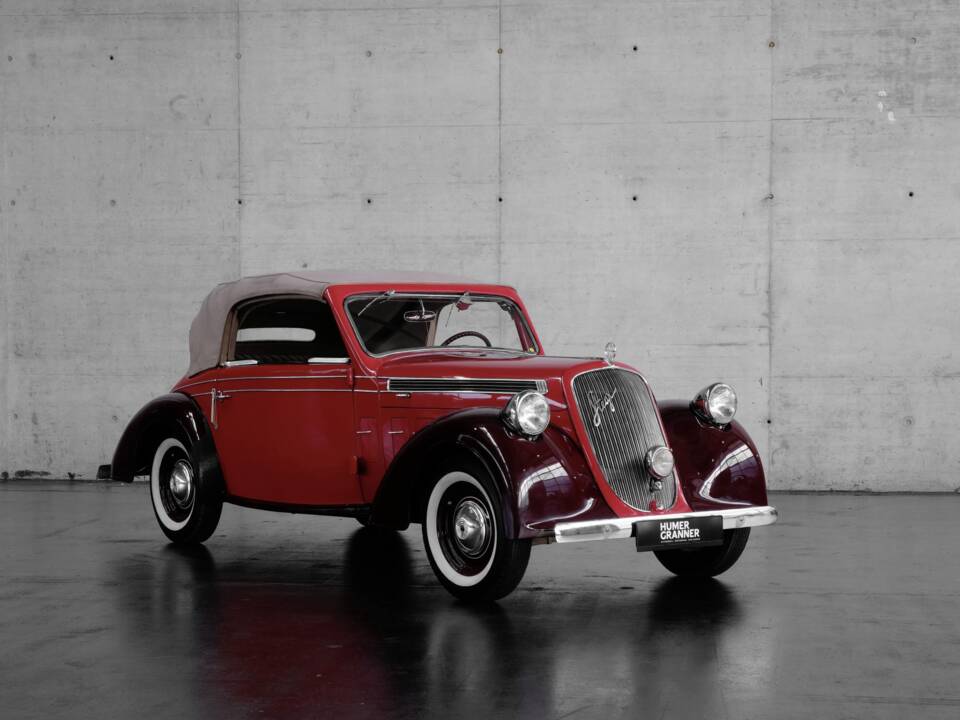 Bild 10/46 von Steyr 220 &quot;Gläser&quot; (1939)