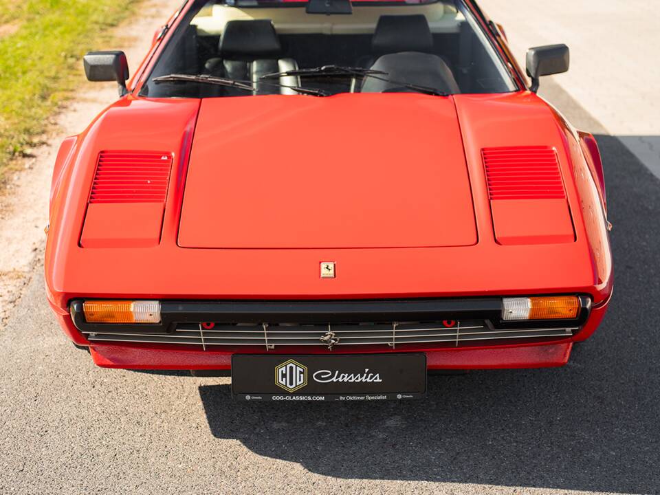 Afbeelding 22/43 van Ferrari 308 GTBi (1982)