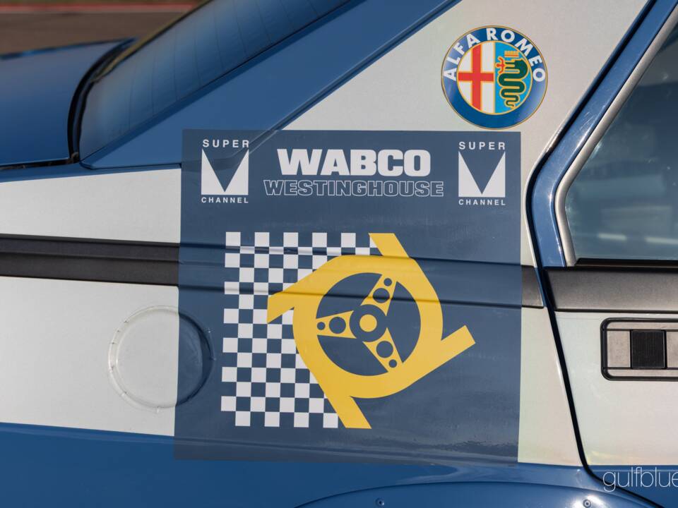 Image 20/44 of Alfa Romeo 75 3.0 V6 QV (1989)