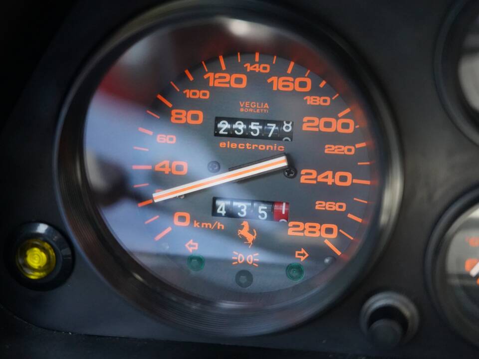 Bild 9/12 von Ferrari 328 GTS (1988)