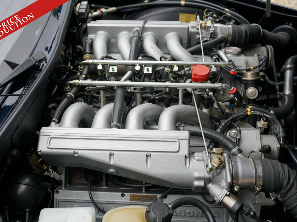 Immagine 4/50 di Aston Martin V8 Zagato Vantage Volante (1990)
