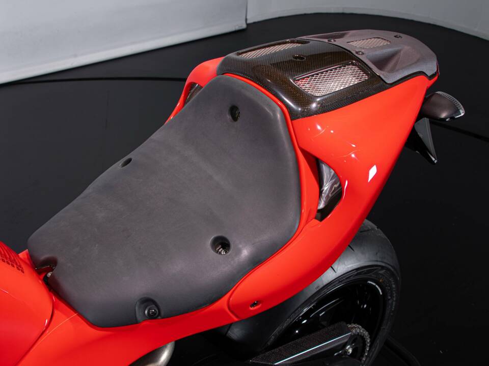 Imagen 36/50 de Ducati DUMMY (2007)