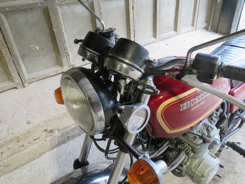 Image 6/50 de Honda CB 400 Four (1977)