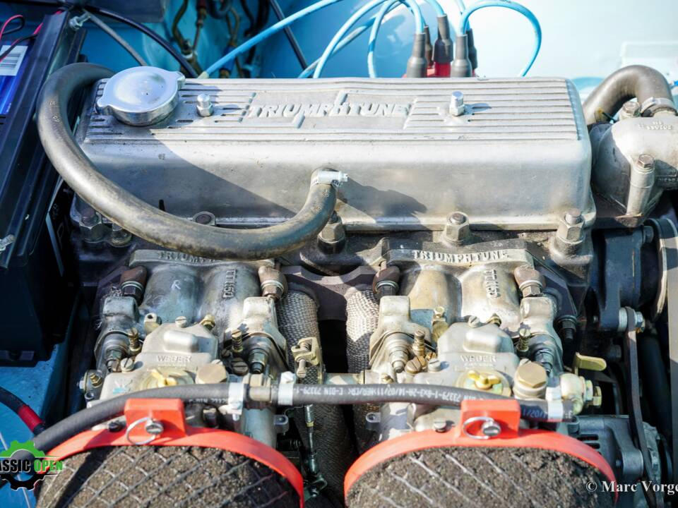 Image 15/43 of Triumph TR 4 (1962)