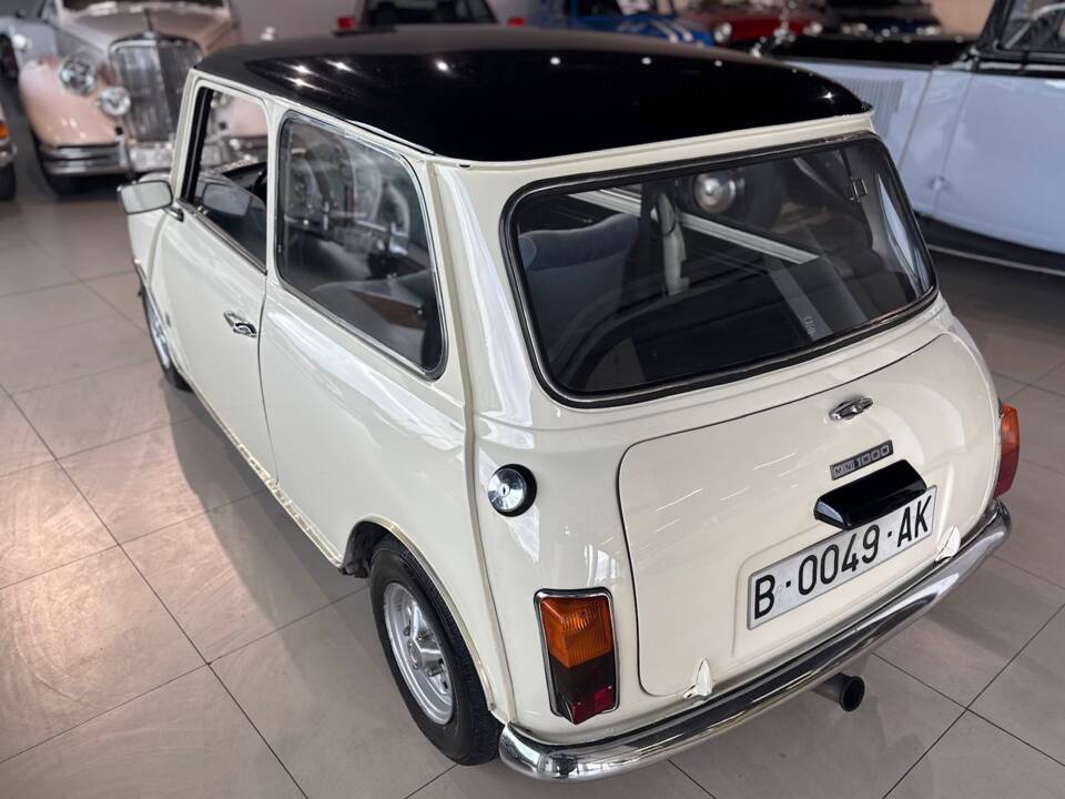 Image 11/38 de Mini 850 (1974)