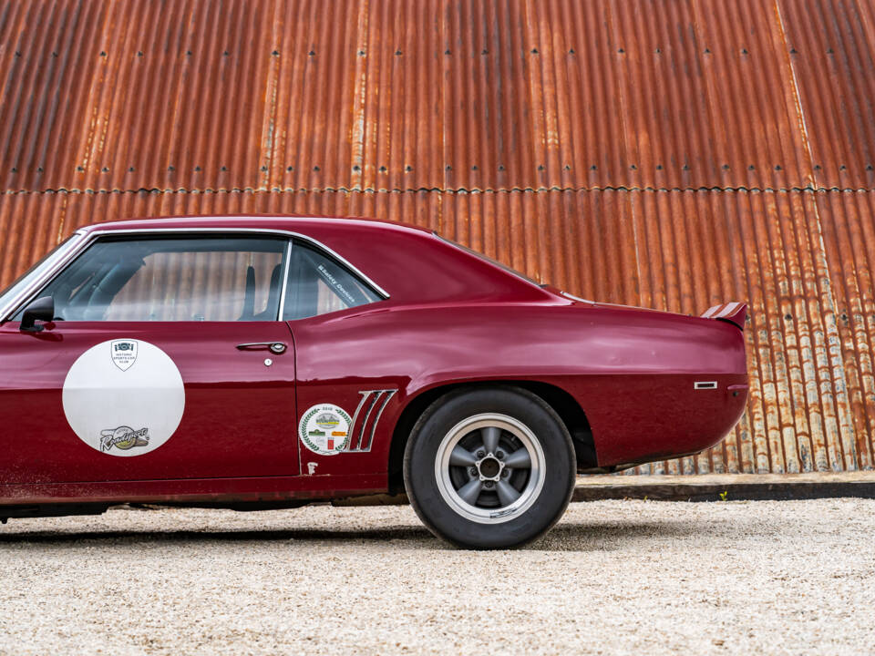 Immagine 14/37 di Chevrolet Camaro (1969)