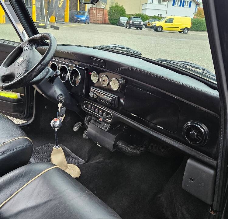 Image 7/12 of Mini Cooper 1.3i MPI (2000)