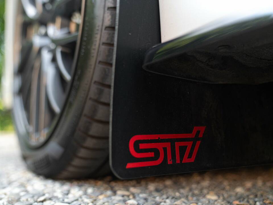 Image 32/50 of Subaru Impreza WRX STi (2016)