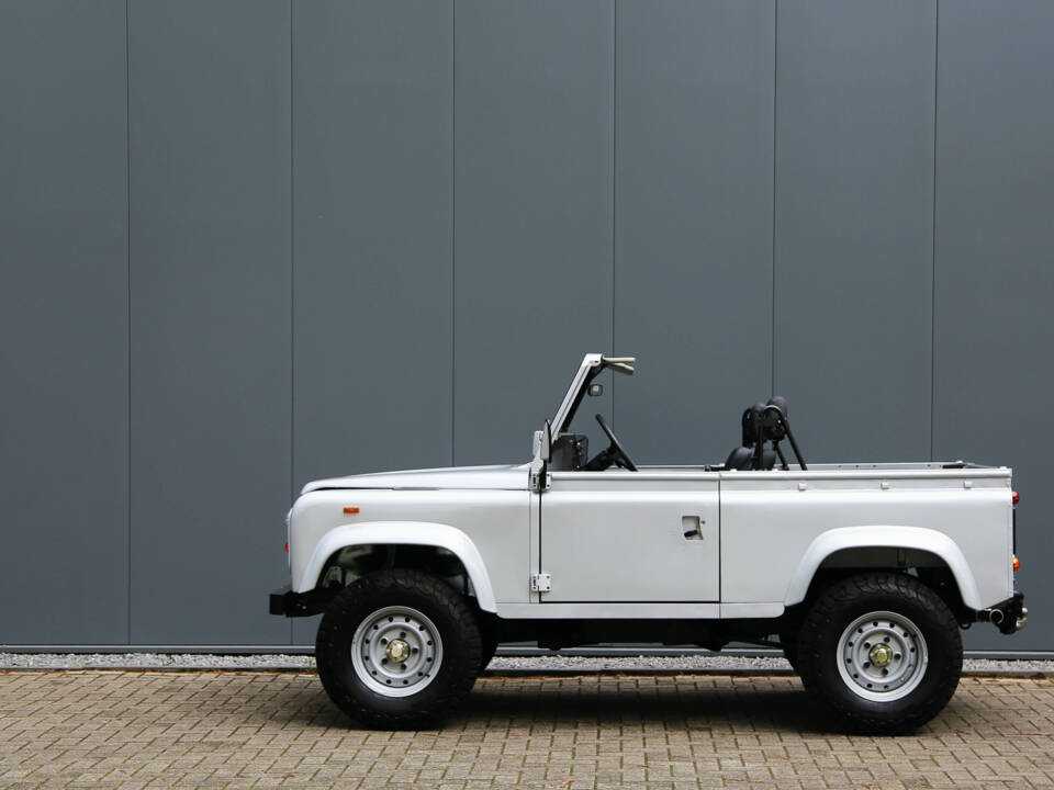 Imagen 26/49 de Land Rover Defender 90 (1990)