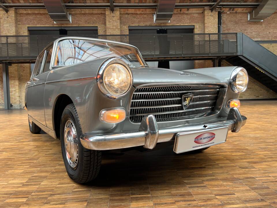 Image 4/34 de Peugeot 404 (1962)