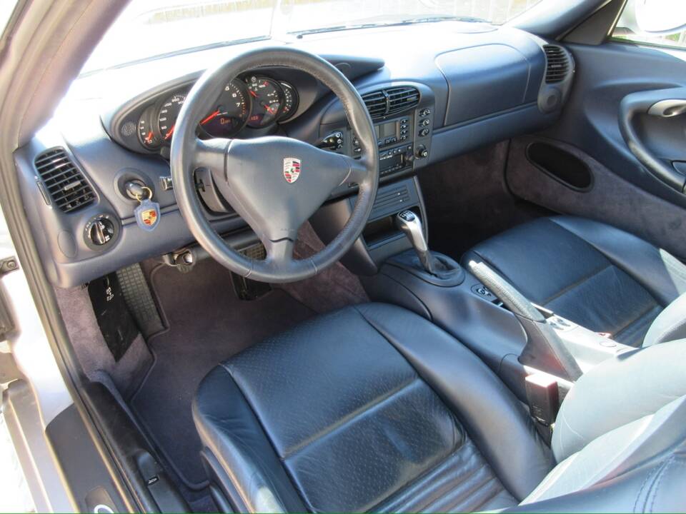 Bild 20/58 von Porsche 911 Carrera (2001)