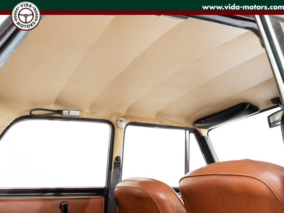 Image 7/15 of Alfa Romeo Giulia Super 1.3 (1972)