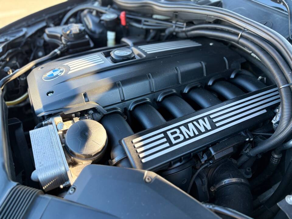 Image 21/37 de BMW 125i (2009)