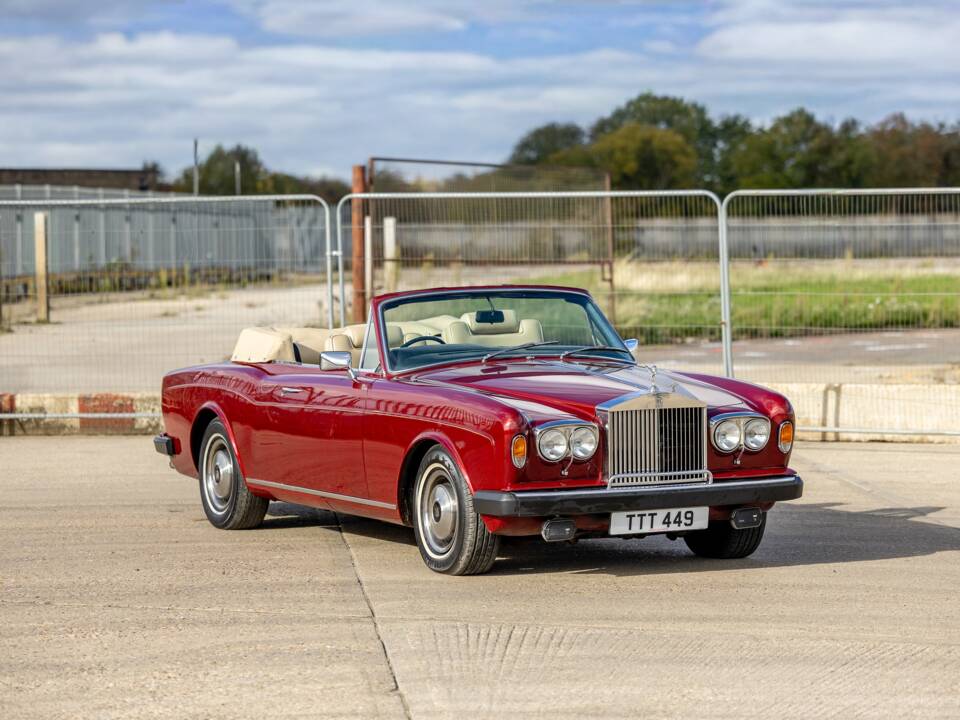 Afbeelding 32/50 van Rolls-Royce Corniche I (1982)