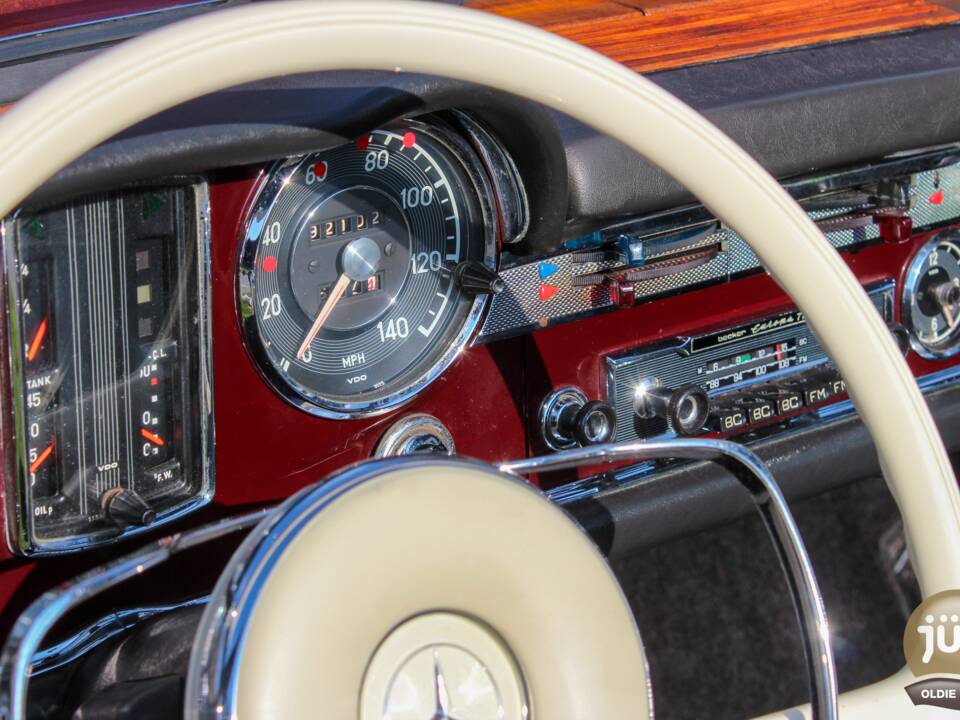Bild 15/20 von Mercedes-Benz 230 SL (1965)