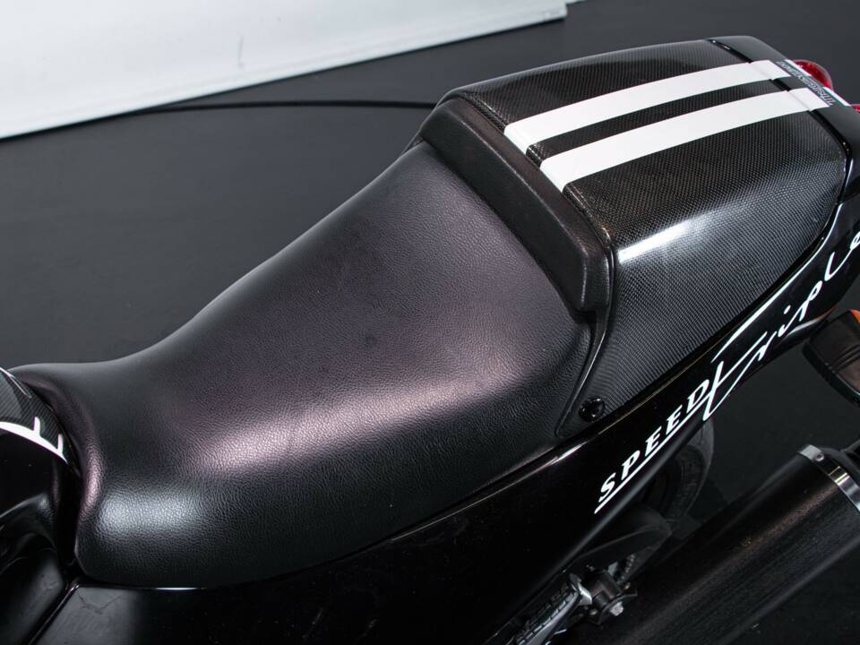 Afbeelding 48/50 van Triumph Speed Triple (1995)