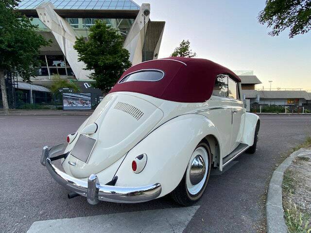 Image 4/7 of Volkswagen Beetle 1200 Convertible (1954)