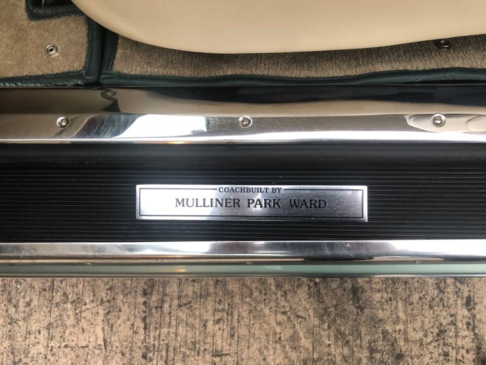 Image 14/22 of Bentley Continental R (1995)