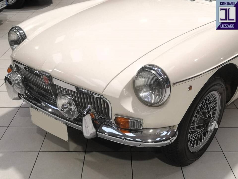 Image 11/44 de MG MGB (1963)