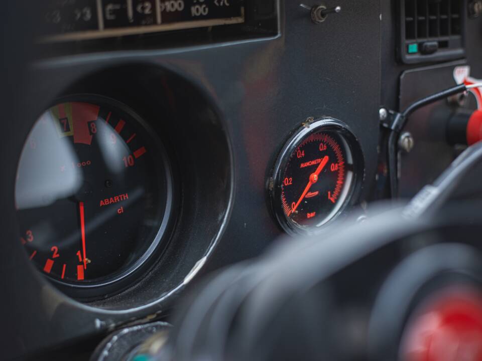 Afbeelding 60/82 van Lancia Rally 037 (1983)