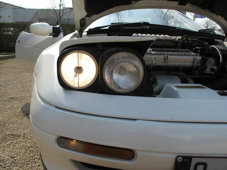 Immagine 3/8 di Lotus Elan SE (1990)
