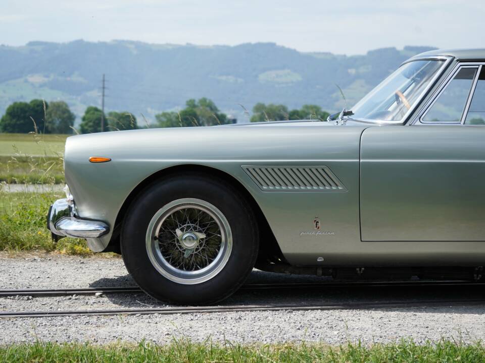 Afbeelding 36/72 van Ferrari 250 GTE (1962)