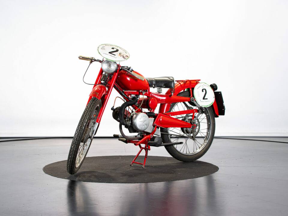 Afbeelding 8/42 van Moto Guzzi Motoleggera 65 (1954)