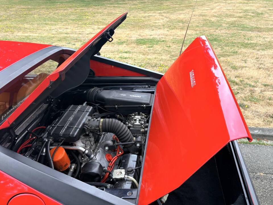Bild 19/38 von Ferrari Mondial Quattrovalvole (1982)