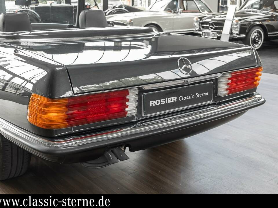 Imagen 15/15 de Mercedes-Benz 500 SL (1986)