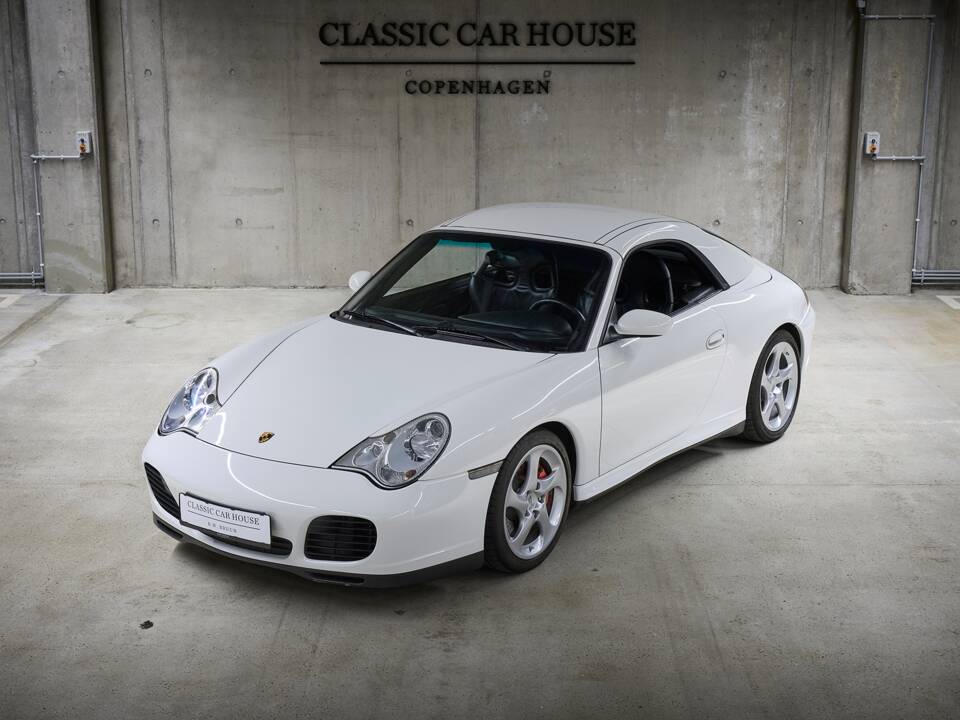 Bild 6/100 von Porsche 911 Carrera 4S (2004)