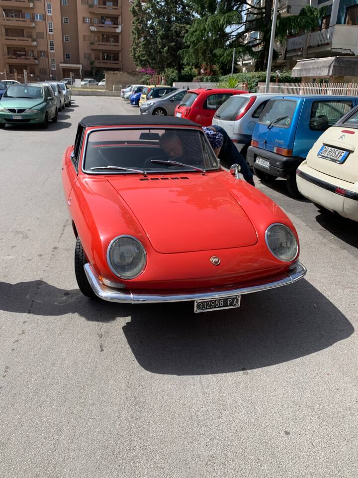 Bild 15/19 von FIAT 850 Spider (1966)