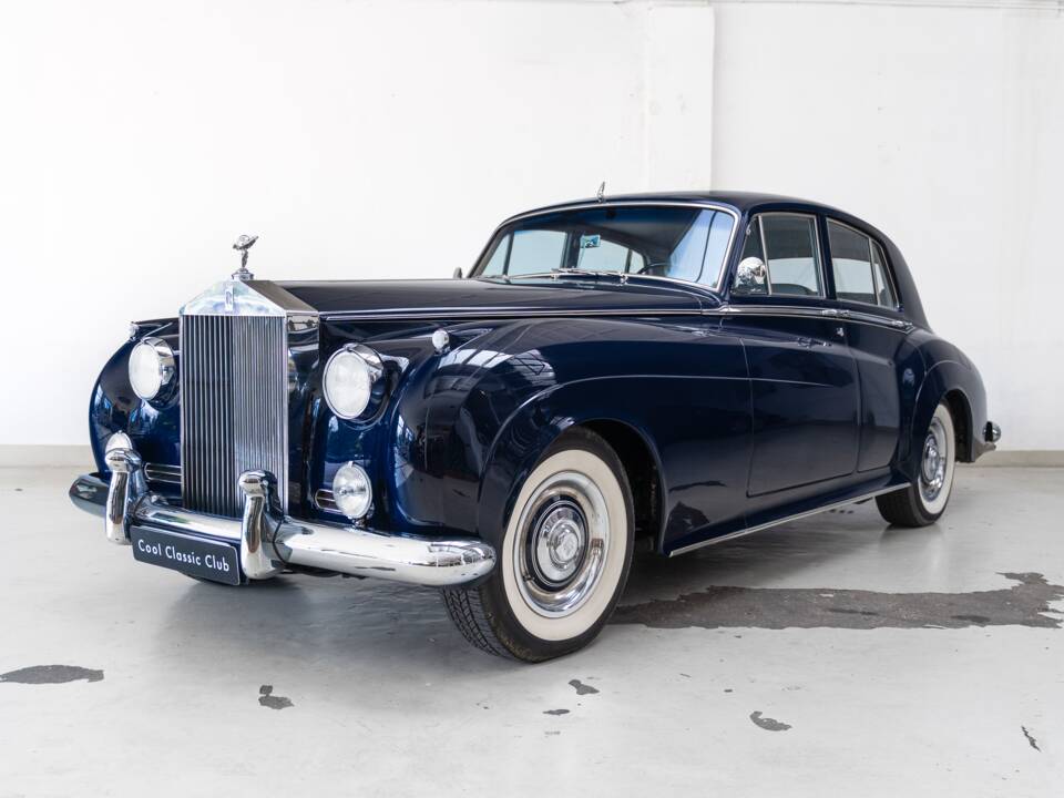 Image 1/40 of Rolls-Royce Silver Cloud II (1960)