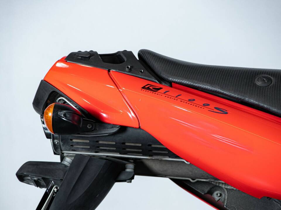 Immagine 42/50 di BMW DUMMY (2000)