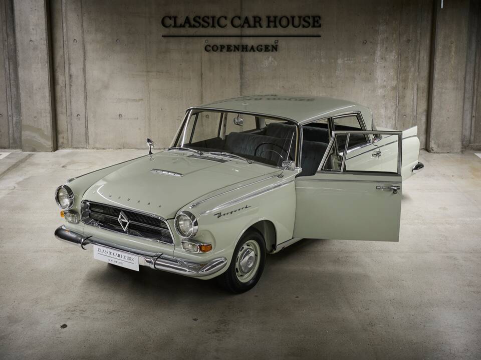 Image 35/96 de Borgward P 100 2.3 Litre (1960)