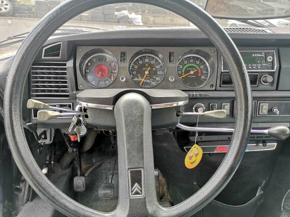 Immagine 6/35 di Citroën DS 20 (1973)