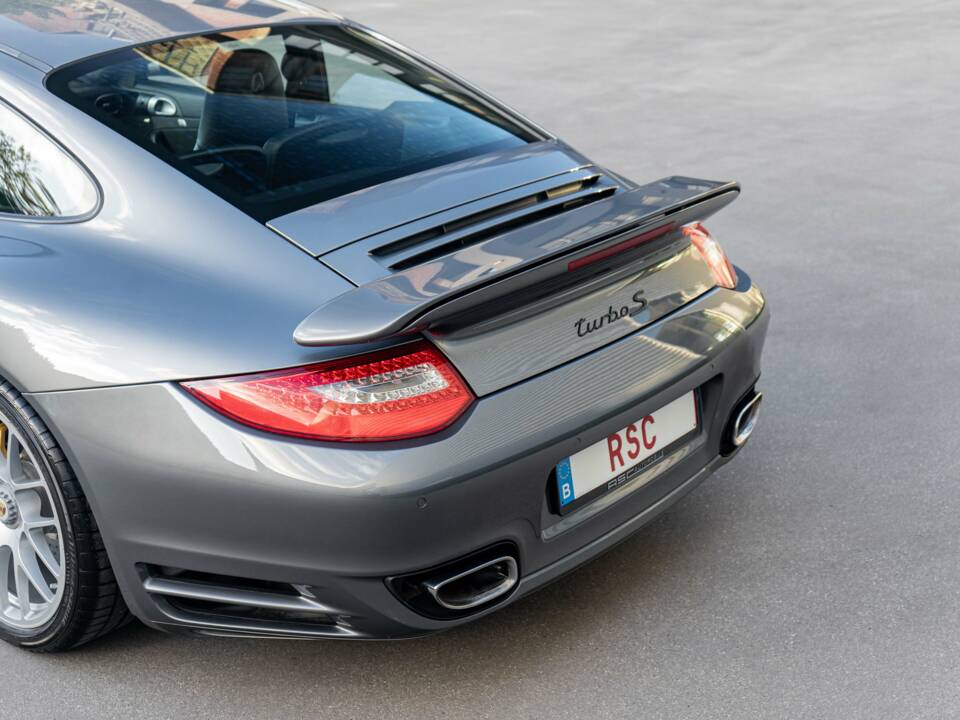 Bild 8/22 von Porsche 911 Turbo S (2012)