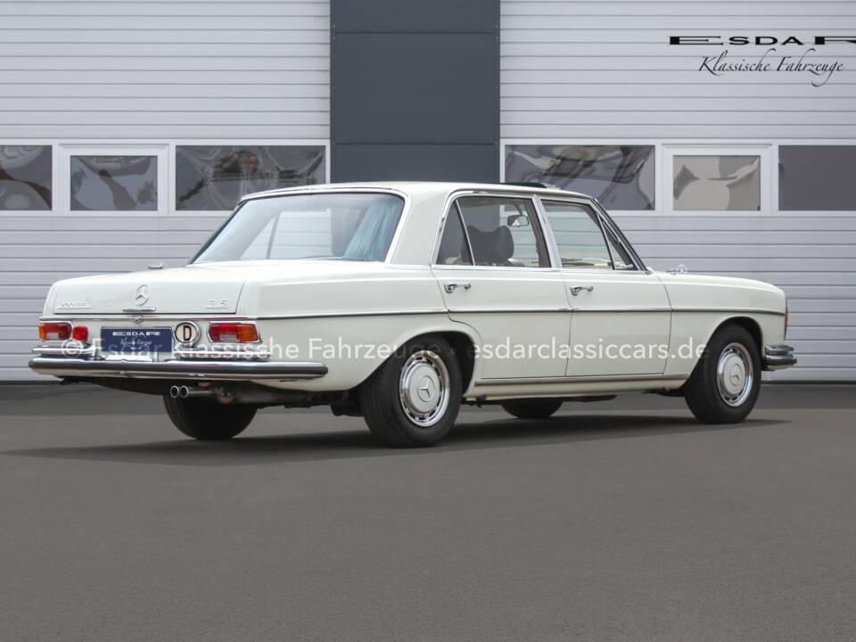 Image 2/35 de Mercedes-Benz 300 SEL 3.5 (1971)