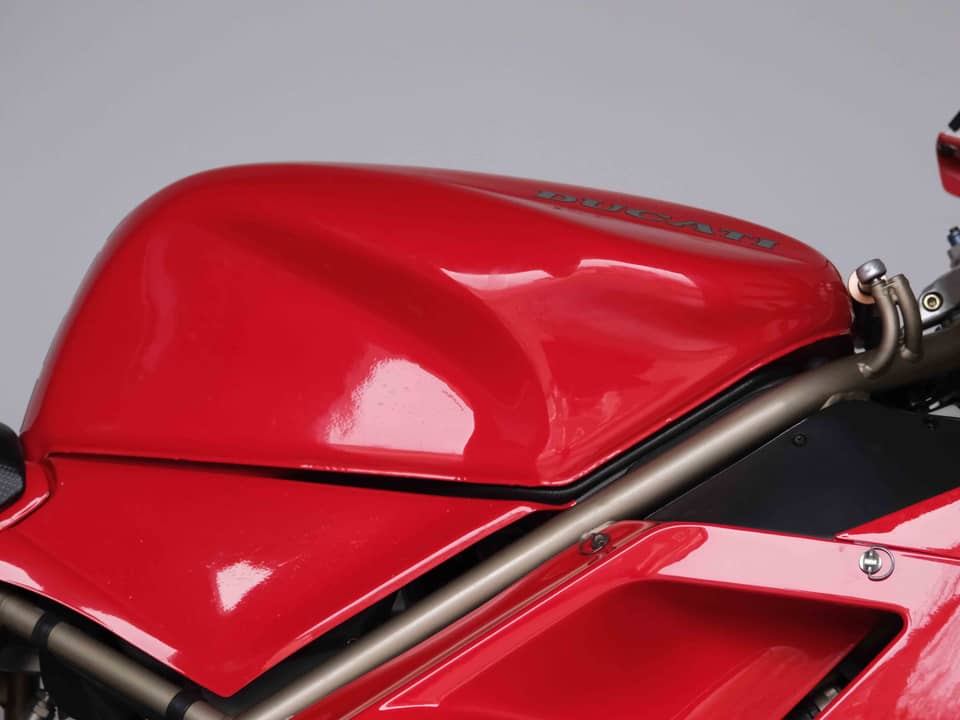 Bild 5/93 von Ducati 916 Strada (1994)