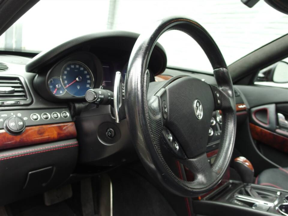Imagen 34/55 de Maserati Quattroporte S 4.7 (2010)