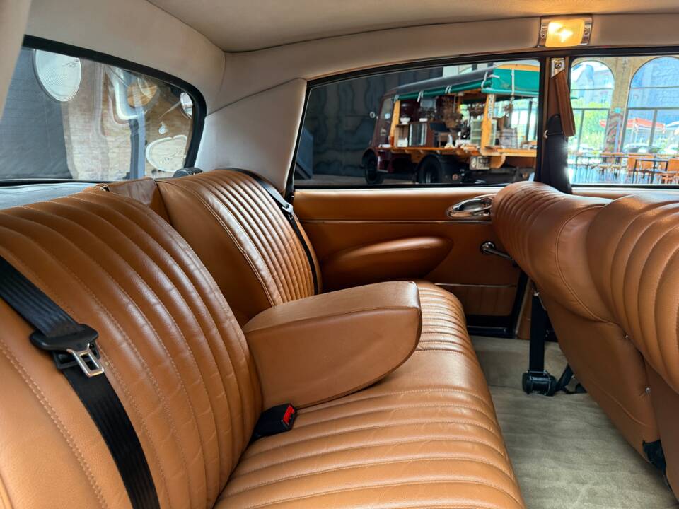 Afbeelding 28/37 van Citroën DS 21 Pallas (1967)