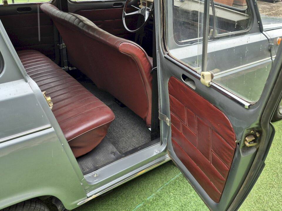 Bild 35/54 von Renault R 4 (1972)