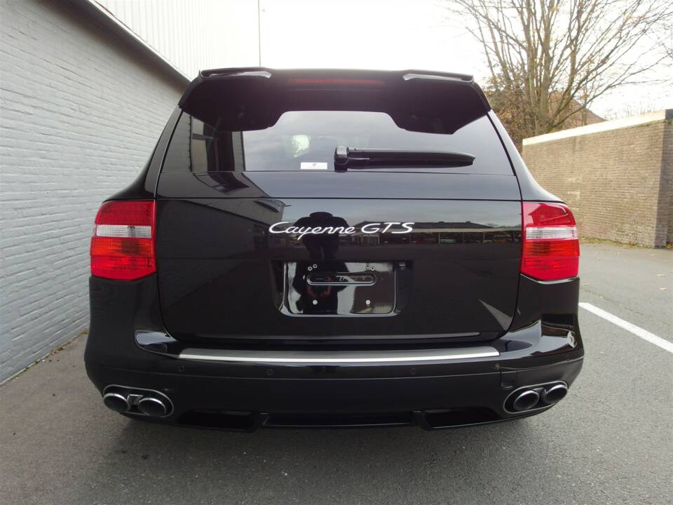 Immagine 11/99 di Porsche Cayenne GTS (2008)