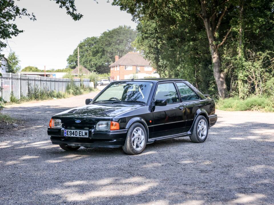 Afbeelding 19/28 van Ford Escort turbo RS (1987)