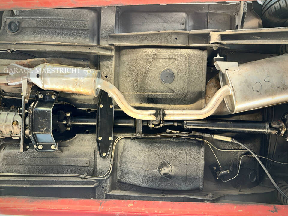 Afbeelding 64/72 van Alfa Romeo 2000 Spider Veloce (1981)