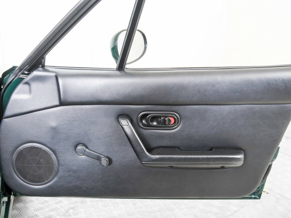 Image 32/50 of Mazda MX-5 1.6 (1997)