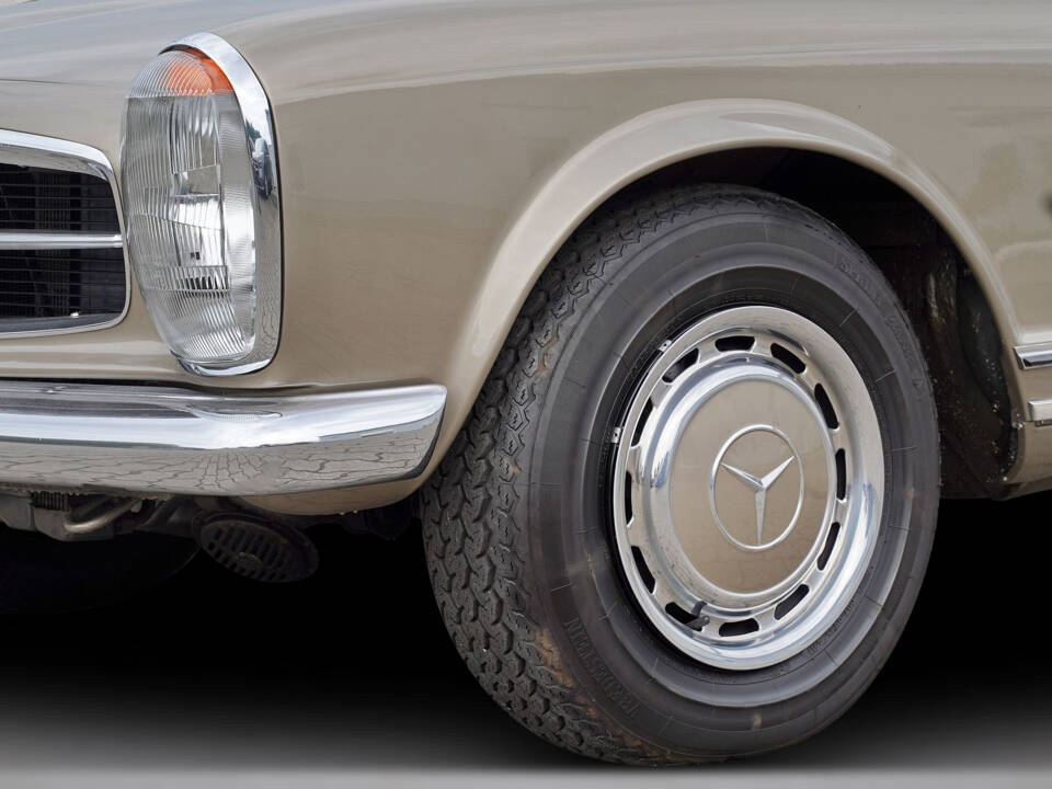 Image 8/25 of Mercedes-Benz 280 SL (1968)