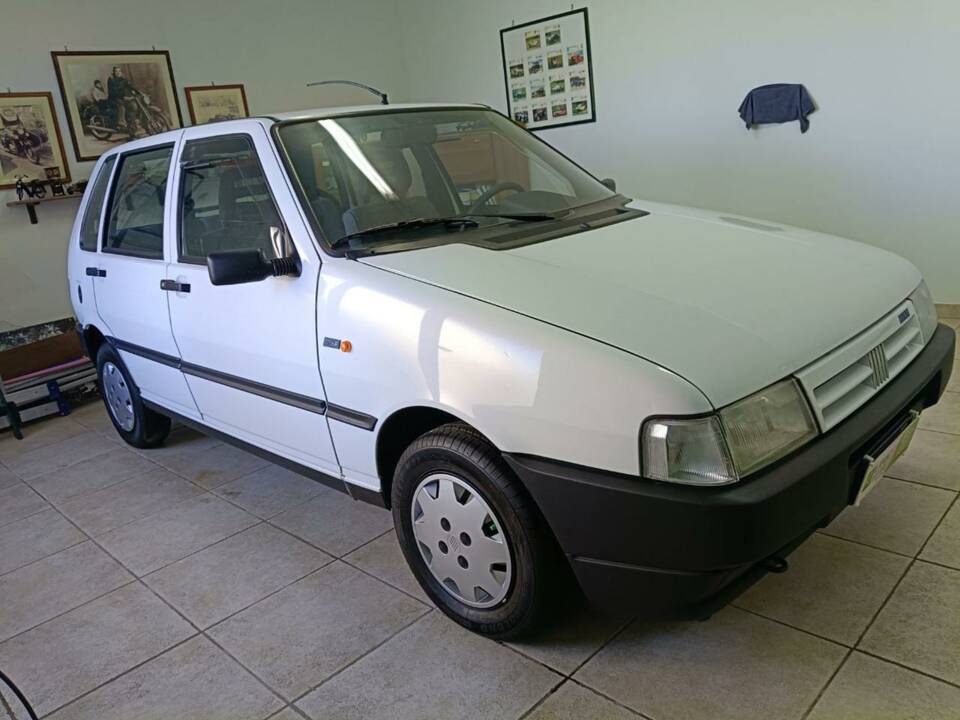 Afbeelding 17/44 van FIAT Uno 1.1 i.e. (1992)