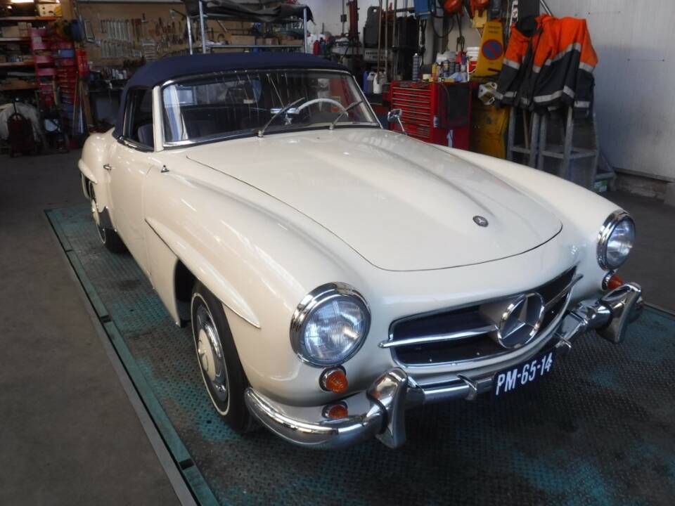 Imagen 35/50 de Mercedes-Benz 190 SL (1960)